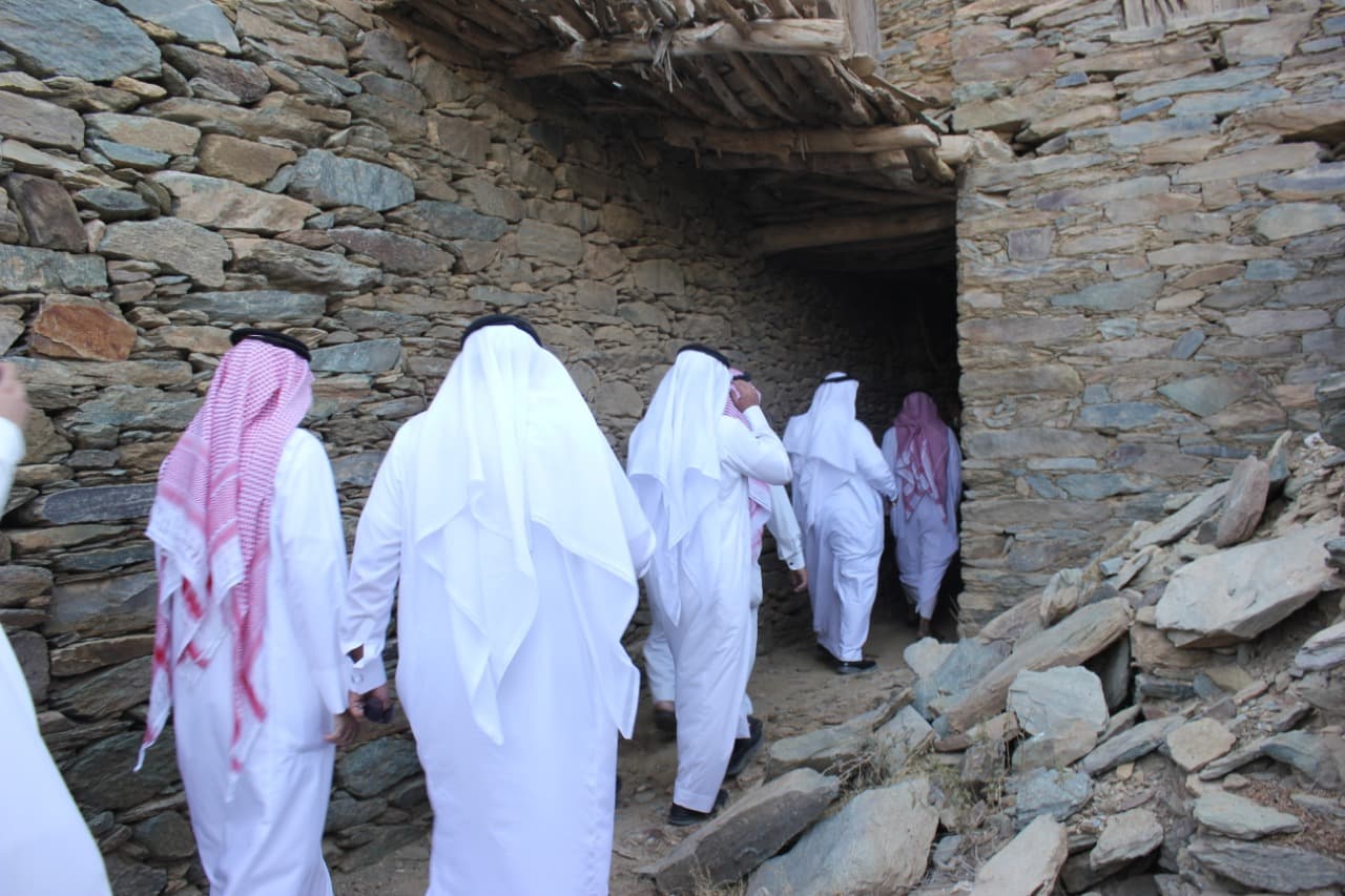 جوانب مضيئة من حياة بخروش بن علاس في ندوة تاريخية