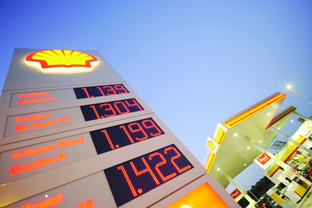 «شل» تستلهم تجربة شركة حلوى استعدادا لعصر ما بعد النفط