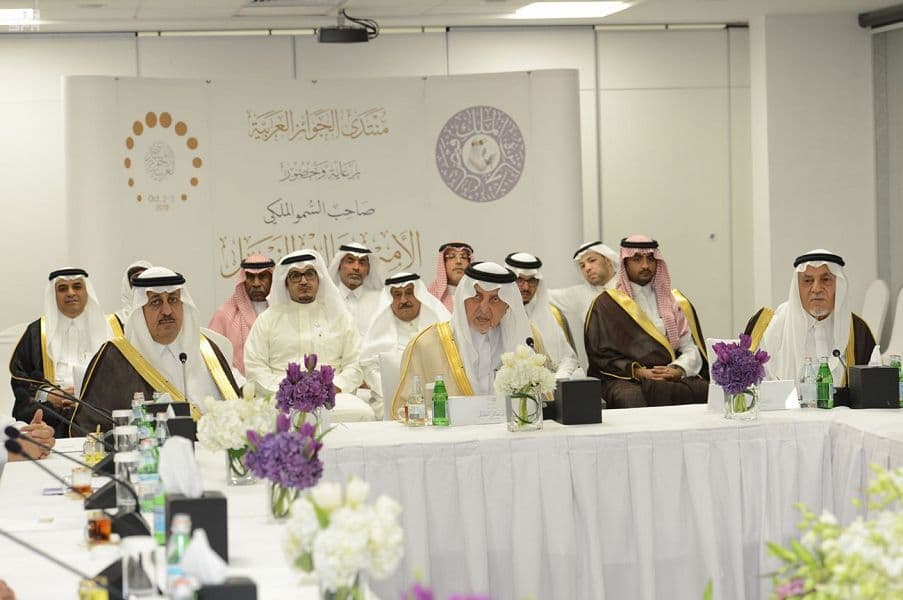 ممثلو 23 جائزة عربية ينقاشون واقع الجوائز الثقافية العربية