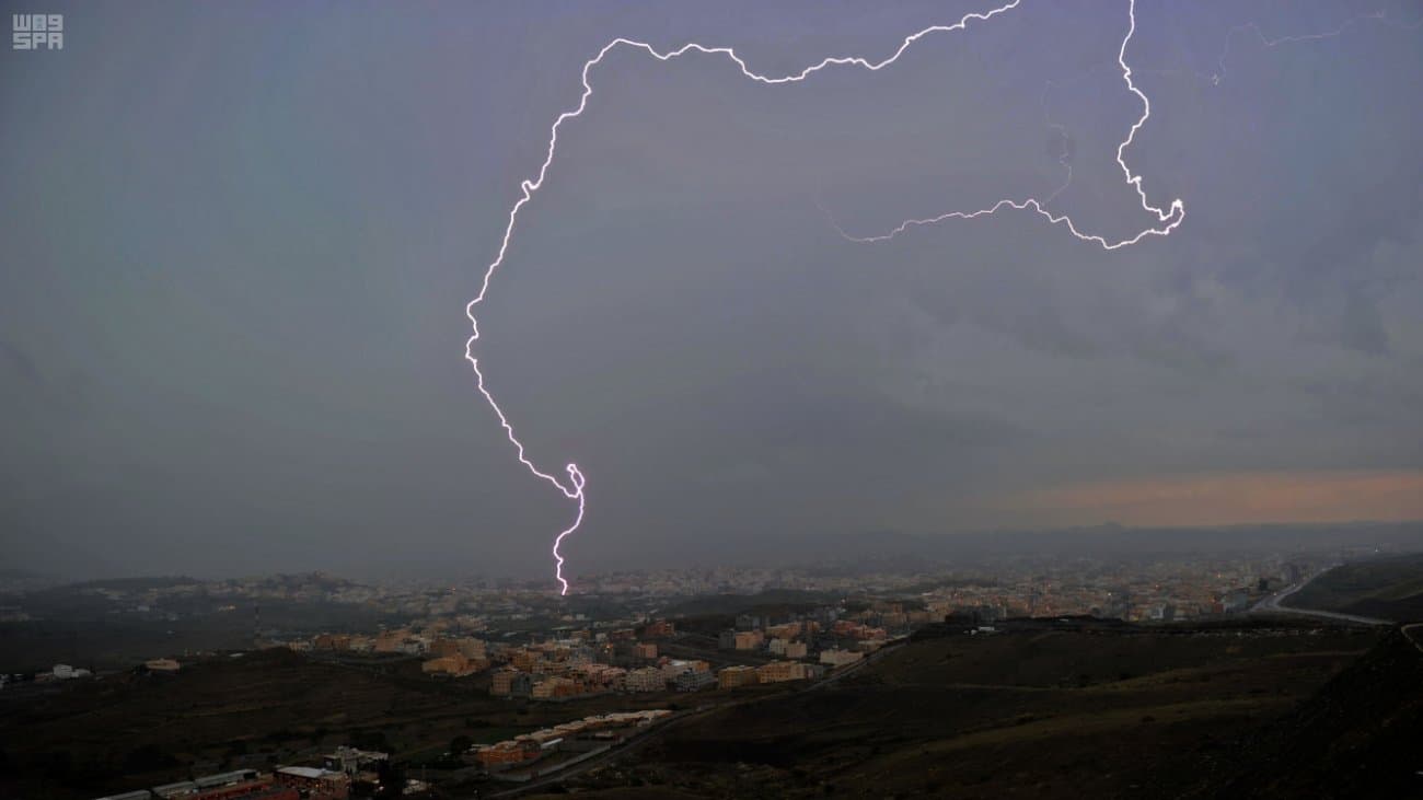 الأرصاد: تقلبات جوية على معظم مناطق السعودية