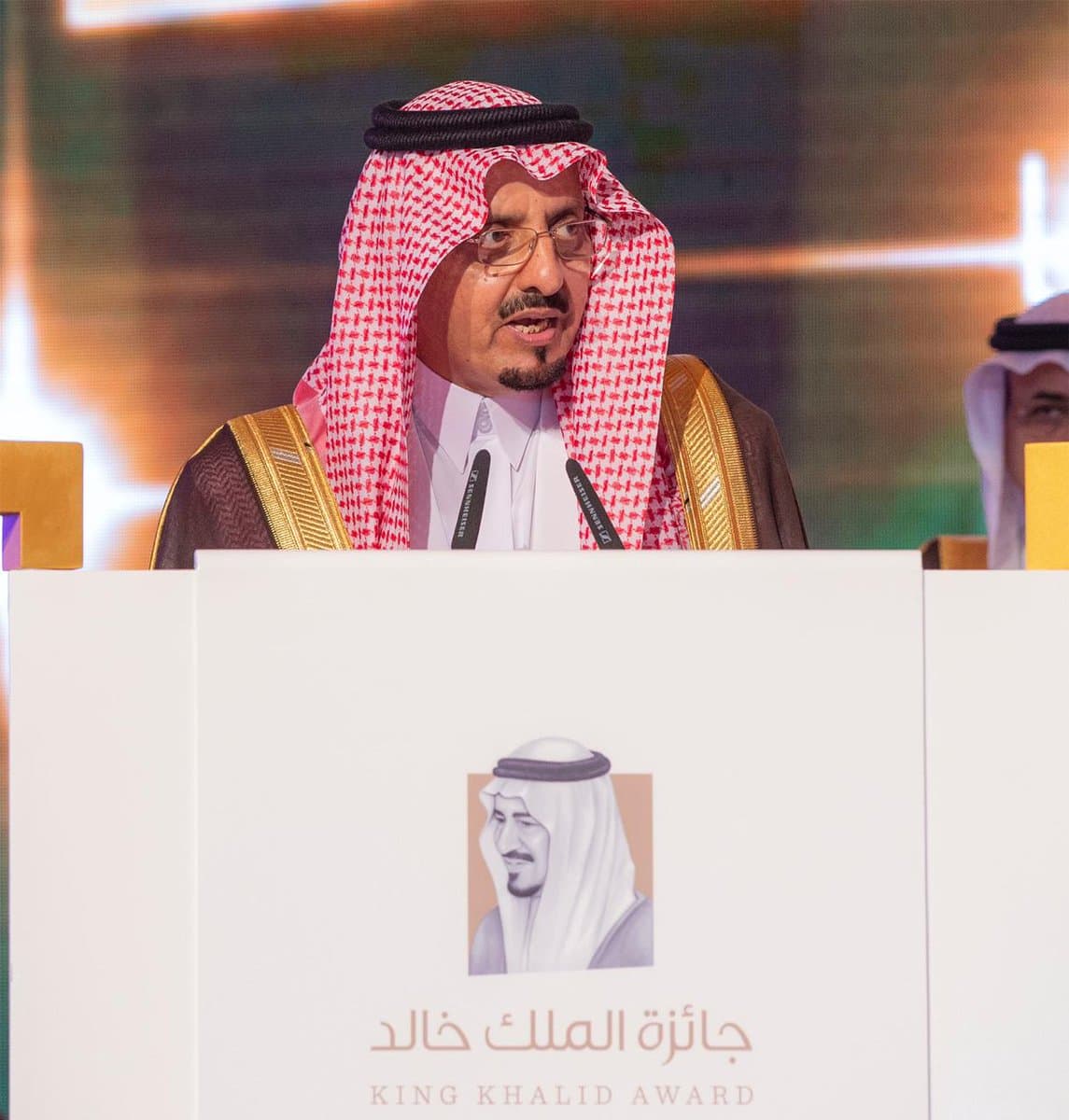 خادم الحرمين يرعى حفل تكريم الفائزين بجائزة الملك خالد 