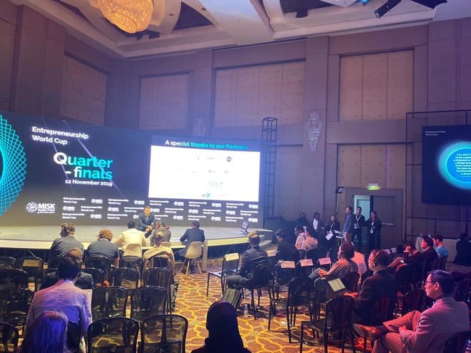 وزير التجارة ورئيس مبادرات مسك يتوجان أفضل خمس شركات ناشئة بكأس العالم لريادة الأعمال