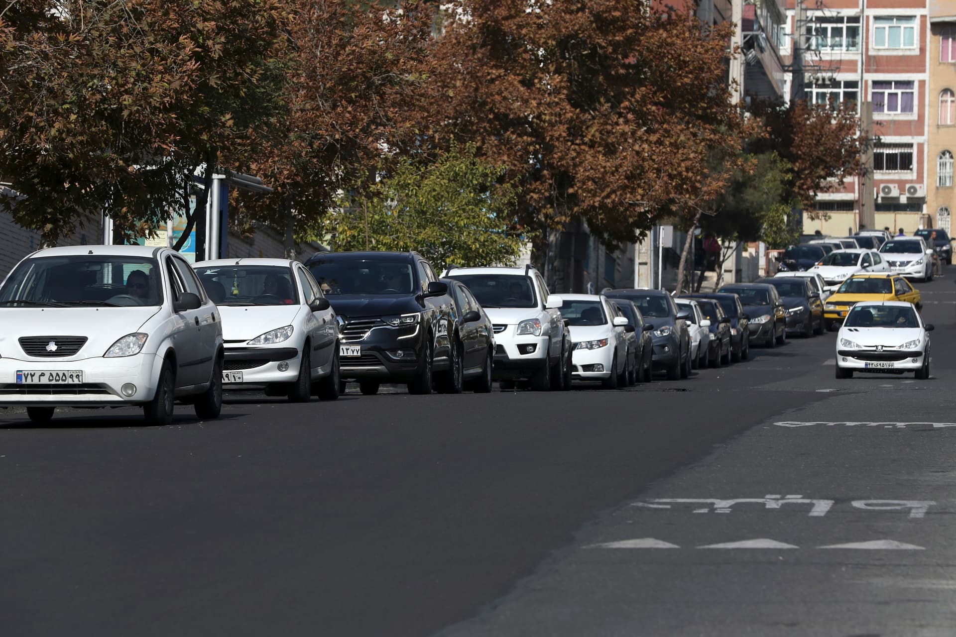 قتيل خلال التظاهرات على زيادة أسعار الوقود في إيران