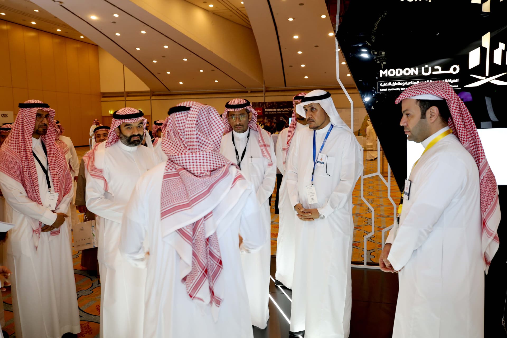 وزير الصناعة : الاستثمار في صناعة المستقبل يتناسب مع التركيبة السكانية للمملكة