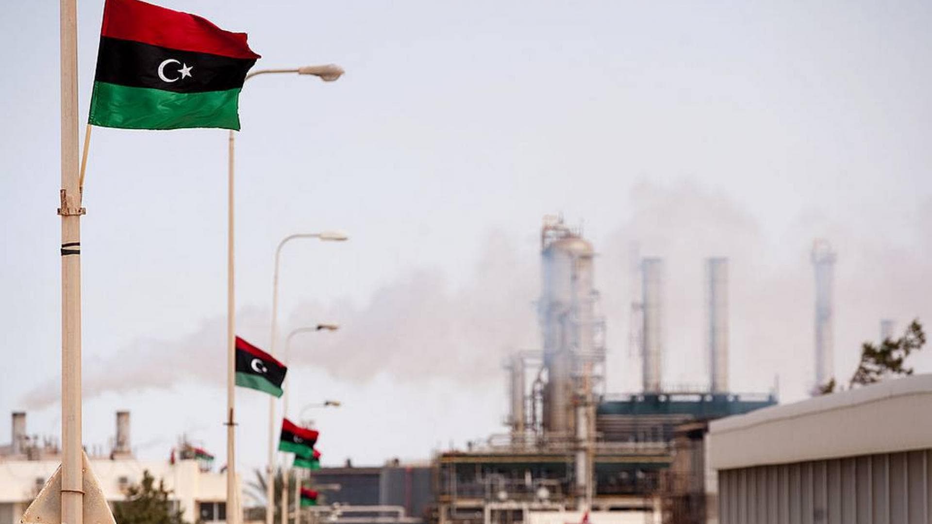 ليبيا تعتزم زيادة الإنتاج إلى 1.5 مليون برميل يوميا في 2020