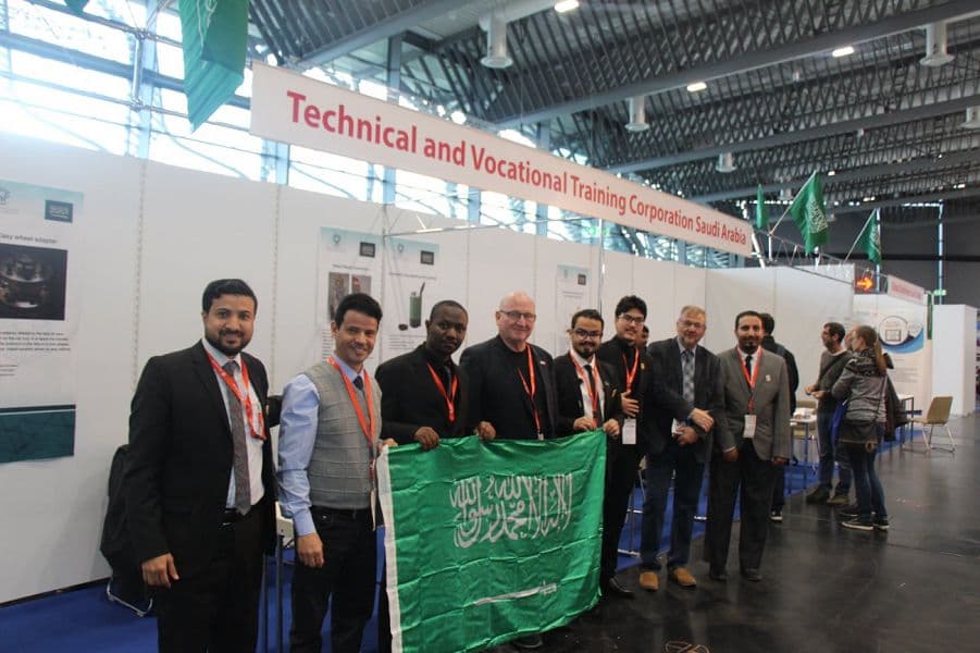 مبتكرون سعوديون يحصدون الذهب في معرض "IENA" الدولي للابتكارات في ألمانيا