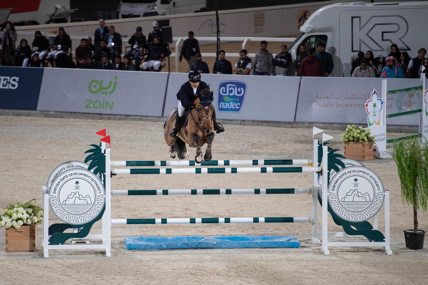 ثمانية أجزاء من الثانية تمنح المهيري المركز الأول في منافسات اليوم الثالث لمهرجان الدرعية للفروسية