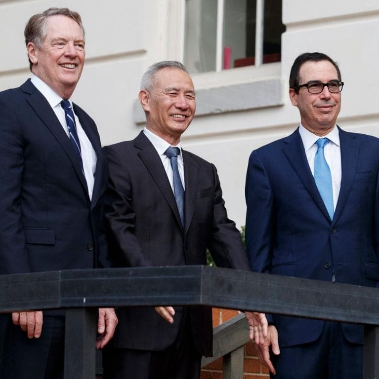 الهدنة التجارية تمنح الصين متنفسا في مواجهة تباطؤ اقتصادي حاد