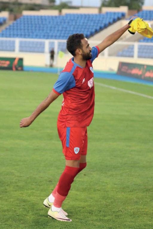 أبها .. «البطل» يخرج