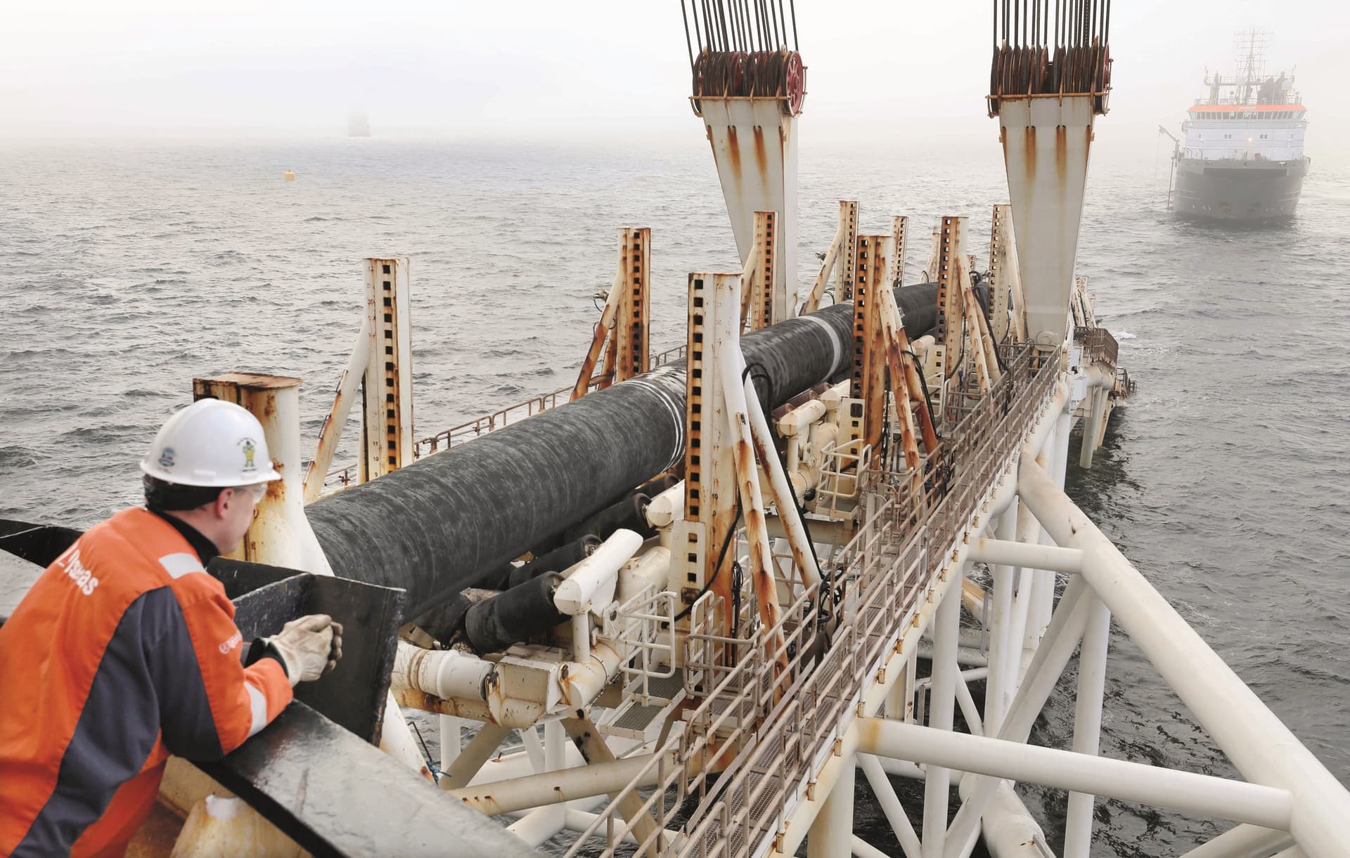 متحدية عقوبات واشنطن .. موسكو: مشروع "نورد ستريم 2" ينتهي في غضون شهرين