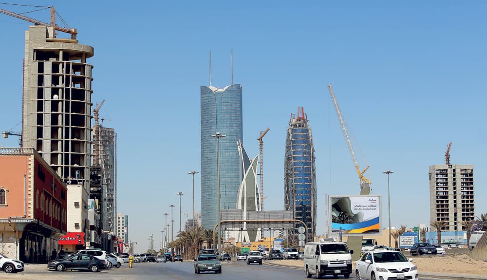  توجيه بدراسة الآثار الاقتصادية والاجتماعية لمقترحات الرسوم أو زيادتها 