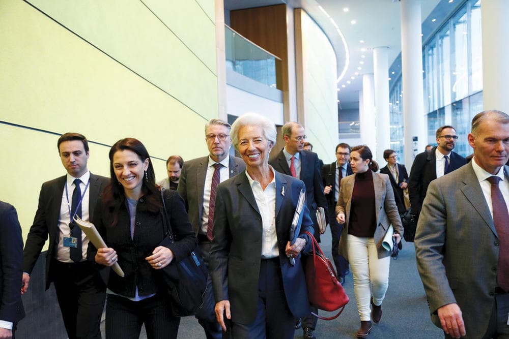 لاجارد: النمو في منطقة اليورو 
ما زال ضعيفا رغم تماسك الاستهلاك