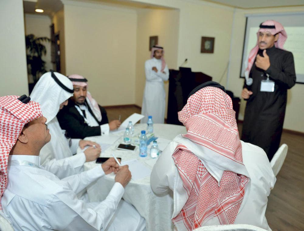 «منشآت» تطلق دورة ريادة الأعمال في منصات التواصل الاجتماعي في الأحساء