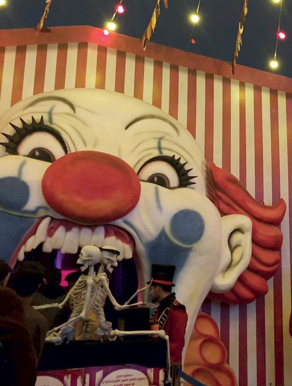 «بيت الرعب» .. 30 دقيقة من الحذر والترقب في «ونتر وندرلاند»