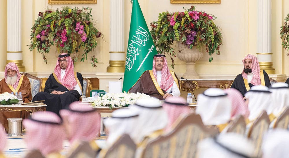 أمير المدينة المنورة: مكونات المجتمع تمثل نموذجا للبناء والتلاحم