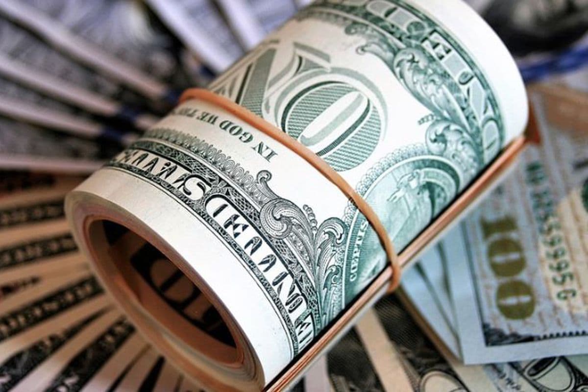 ارتفاع طفيف للدولار بعد مراهنات على رفع أسعار الفائدة 