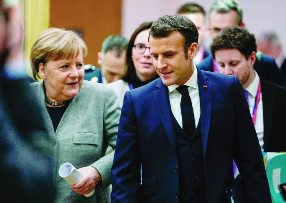 مشاورات معقدة بين ميركل وماكرون خلال القمة الأوروبية في بروكسل. "إ ب أ 