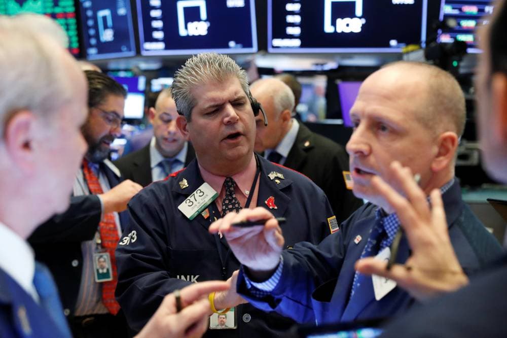 "الفيدرالي" يضخ 1.5 تريليون دولار لمنع الأسواق الأمريكية من الانهيار. "رويترز"