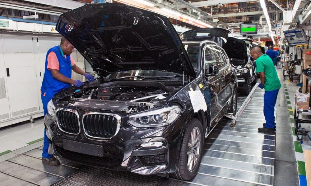 "بي إم دبليو" توقف إنتاجها في أمريكا بسبب "كورونا"