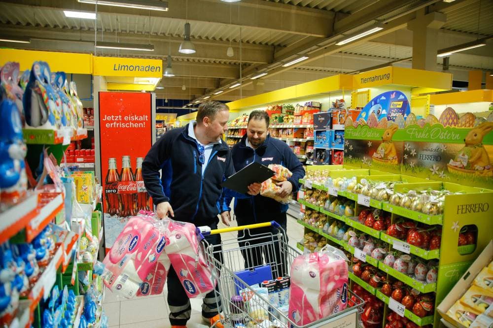 حمى شرائية في ألمانيا مع تزايد عدد المصابين بفيروس كورونا ."رويترز"