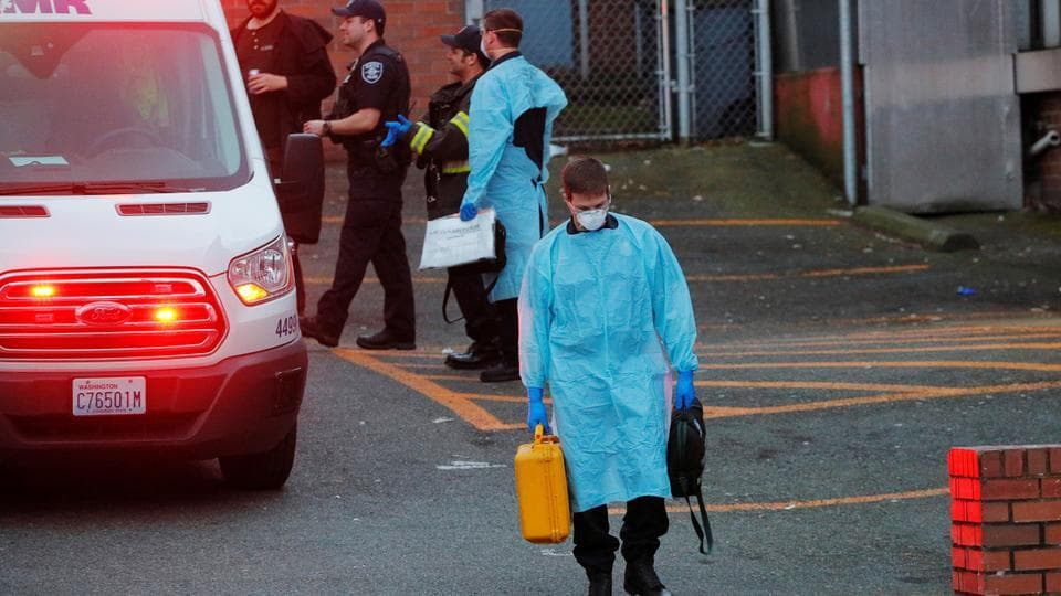 مجلس الشيوخ الأمريكي يقر مشروع بتريليوني دولار لمواجهة "كورونا"