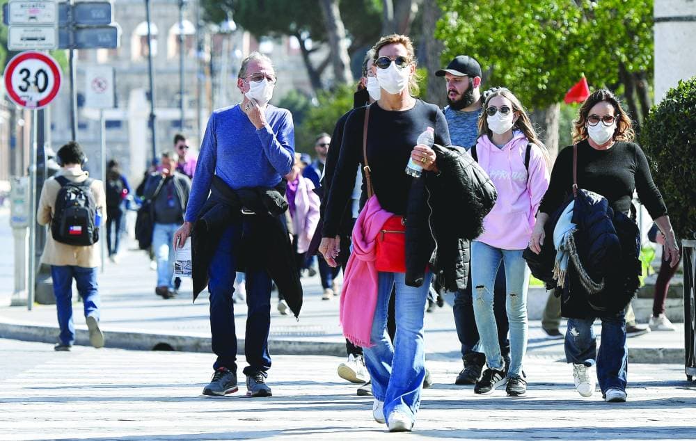 مصارف اليابان الإقليمية تشكل تحديا صارخا لإصلاحات آبي