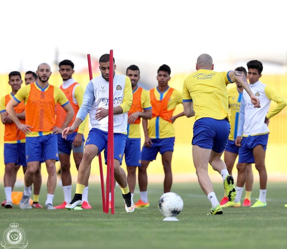 حمد الله خلال تدريب النصر أمس. تصوير: عبد العزيز النومان ـ "الاقتصادية"
