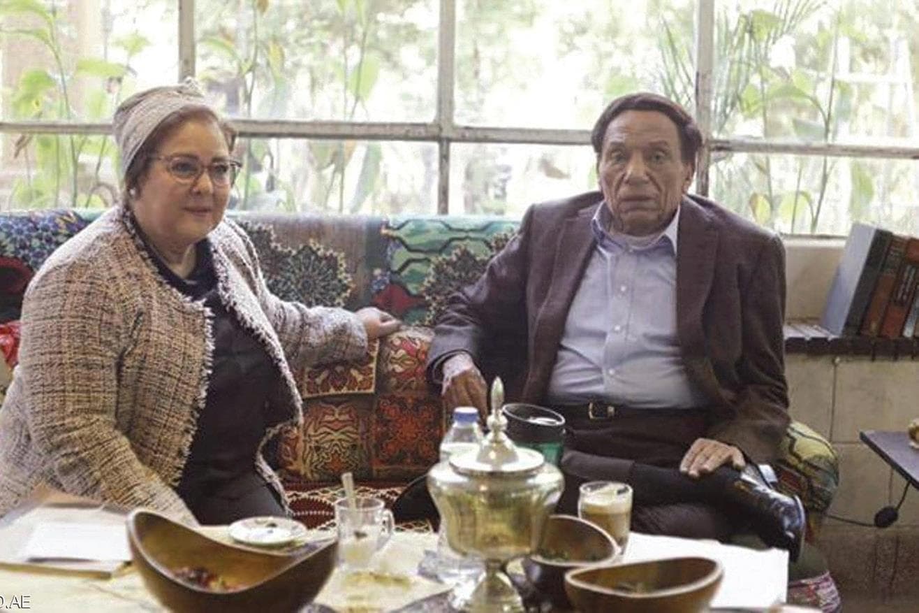 عادل إمام ودلال عبد العزيز في أحد مشاهد مسلسل "فالنتينو".