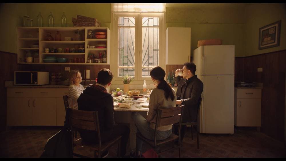 مشهد من المسلسل.