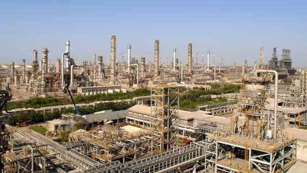 إنتاج النفط الأمريكي يتراجع 100 ألف برميل في أسبوع.