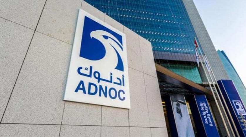 أدنوك ترفع إنتاج النفط إلى 4.03 مليون برميل يوميا في أبريل