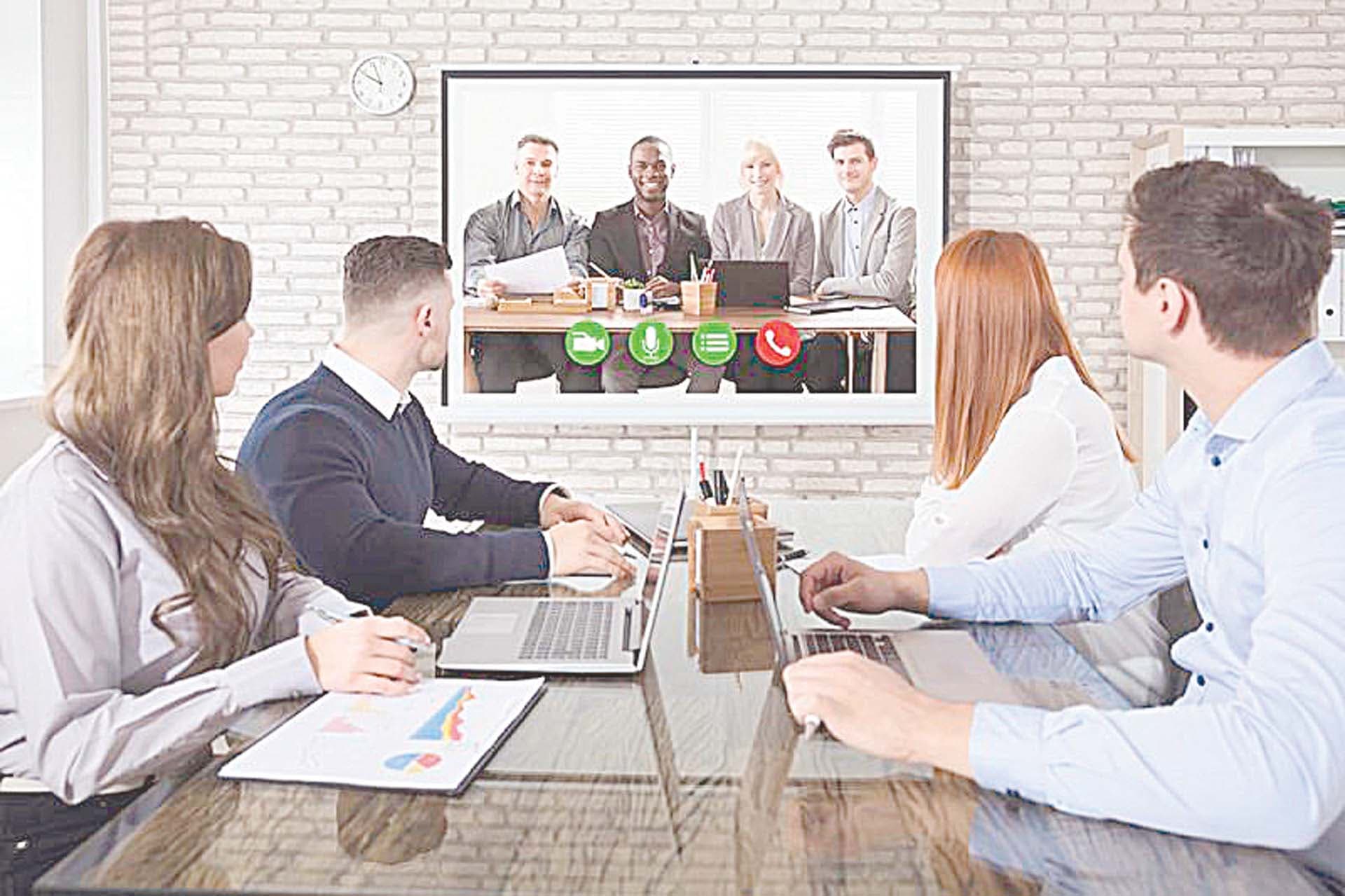 اتهام "زوم فيديو كوميونيكشنز" بالاحتيال