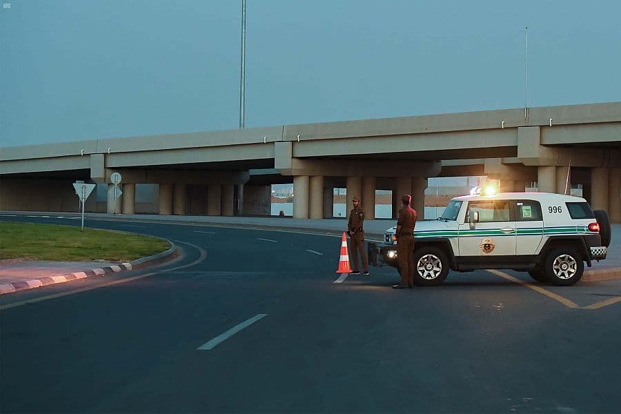  الحضور الأمني والالتزام المجتمعي بأمر منع التجول في تبوك