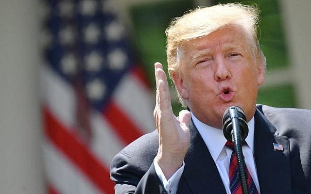 ترمب مهنئا المسلمين : نحتاج عيد الفطر الآن ليذكرنا بالسلام الذي يحقق الطمأنينة والحب