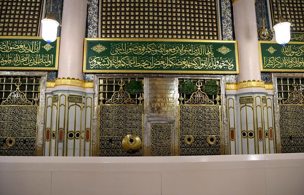 الحجرة النبوية.. بيت عائشة رضوان الله عليها