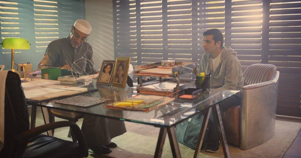 «وساوس» .. تشويق وغابة من التساؤلات