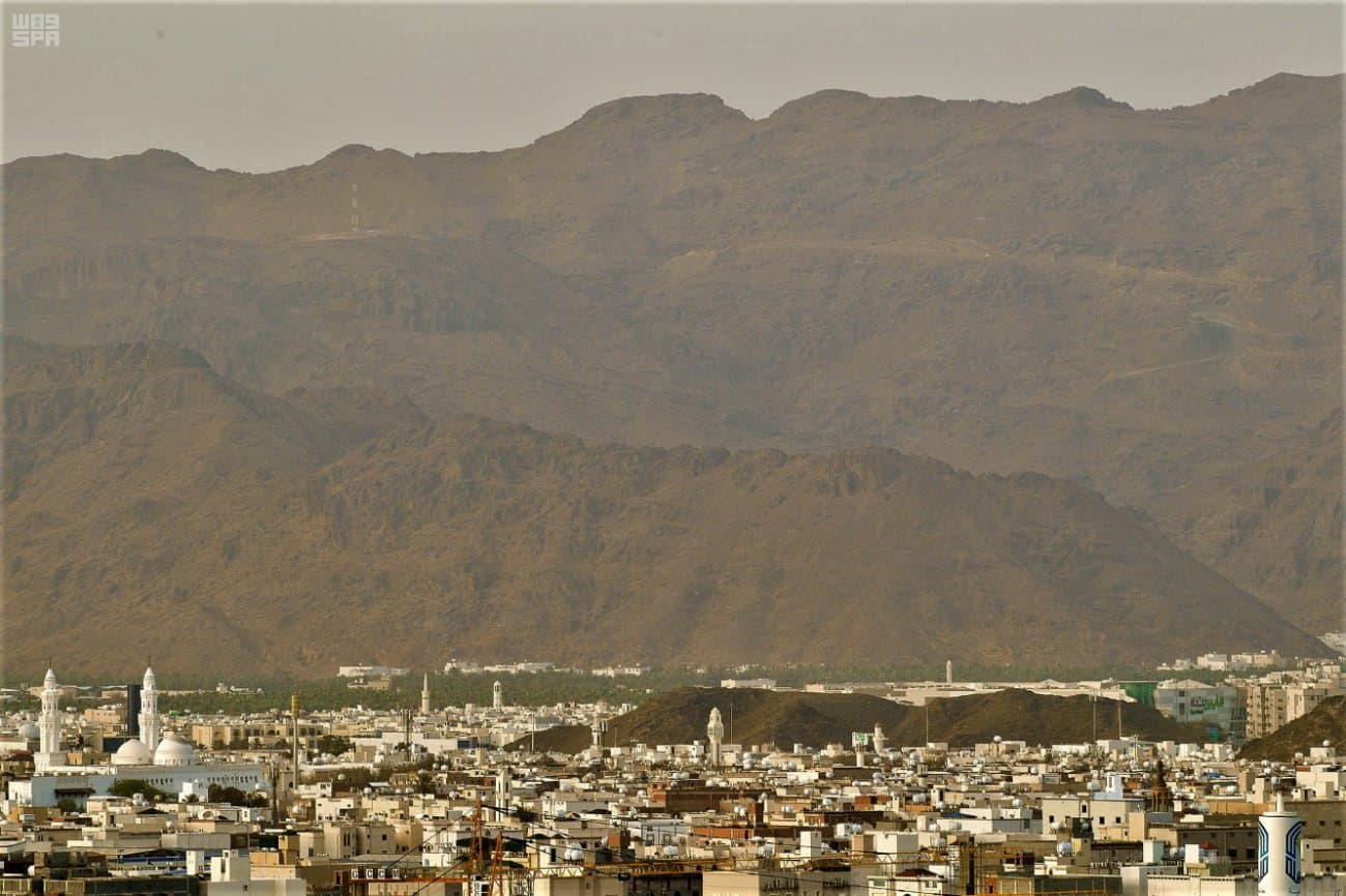  جبل أحد معلم تاريخي بارز في المدينة المنورة 