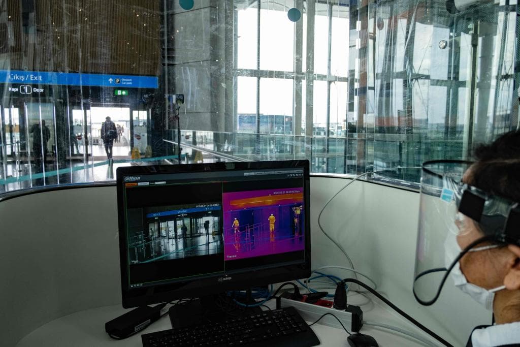 تراجع دخل مطار بالي الإندونيسي بنسبة تصل لـ 50% بسبب كورونا