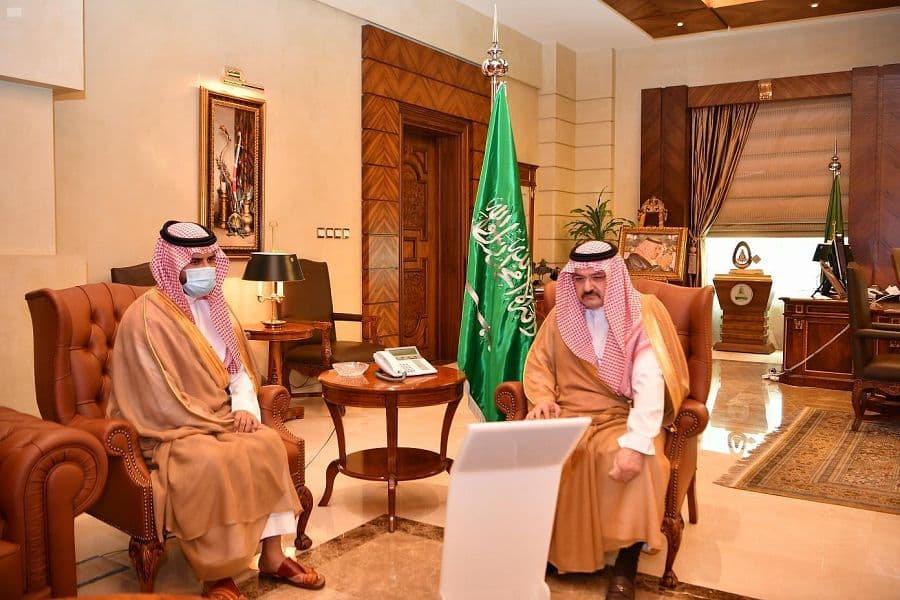 محافظ جدة يطلق المرحلة الثالثة لتوطين الوظائف