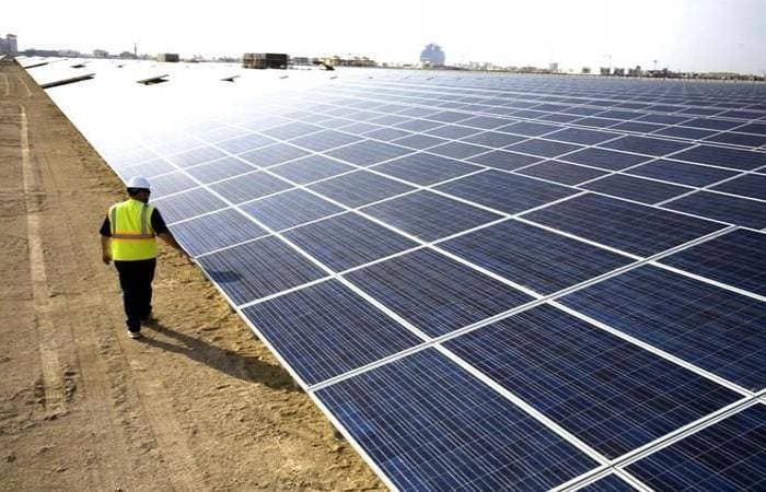 المملكة تسعى لتكون محورا إقليميا وعالميا في مجال الطاقة المتجددة.