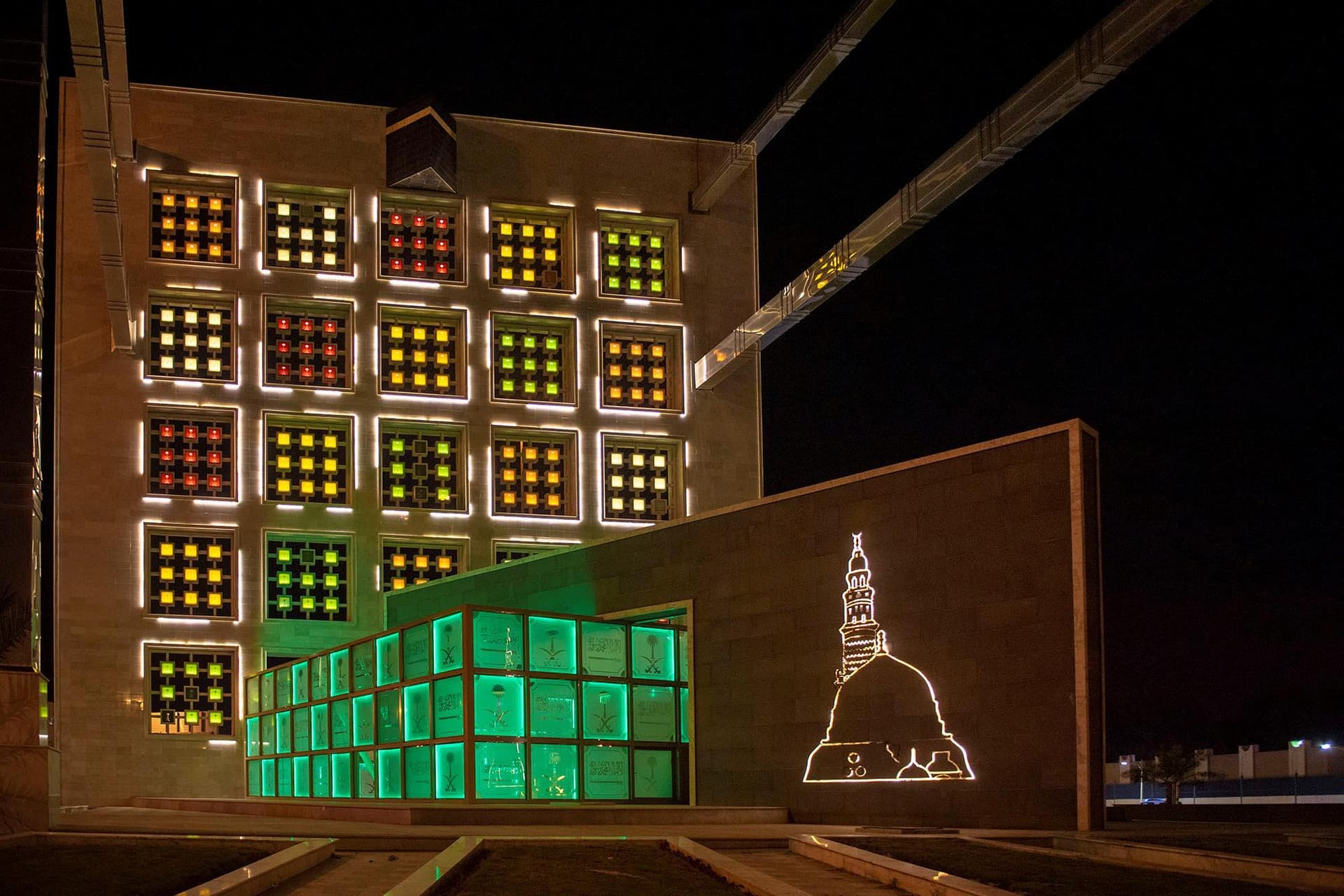 600 مجسم جمالي في مدينة سعودية .. متحف مفتوح