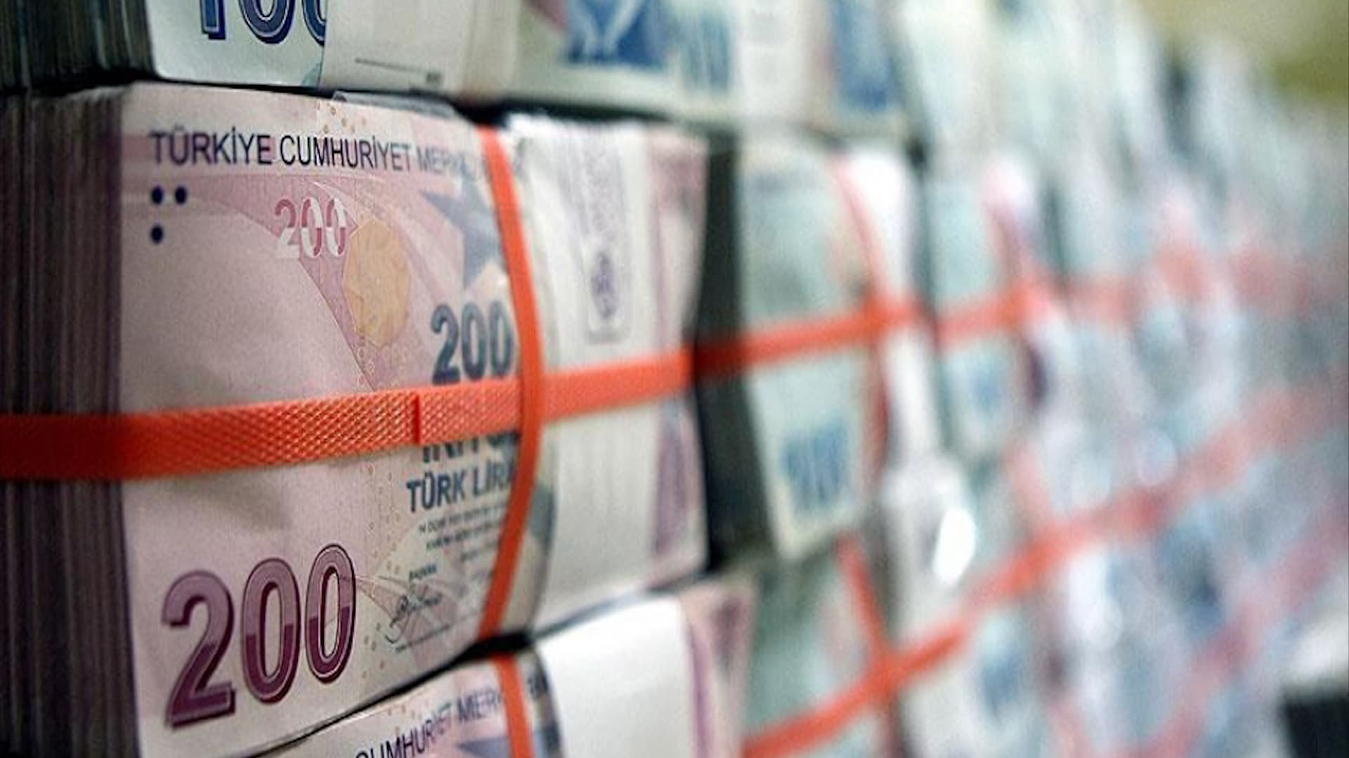 تركيا: الدين الخارجي المستحق خلال عام بلغ 169.5 مليار دولار في نهاية مايو