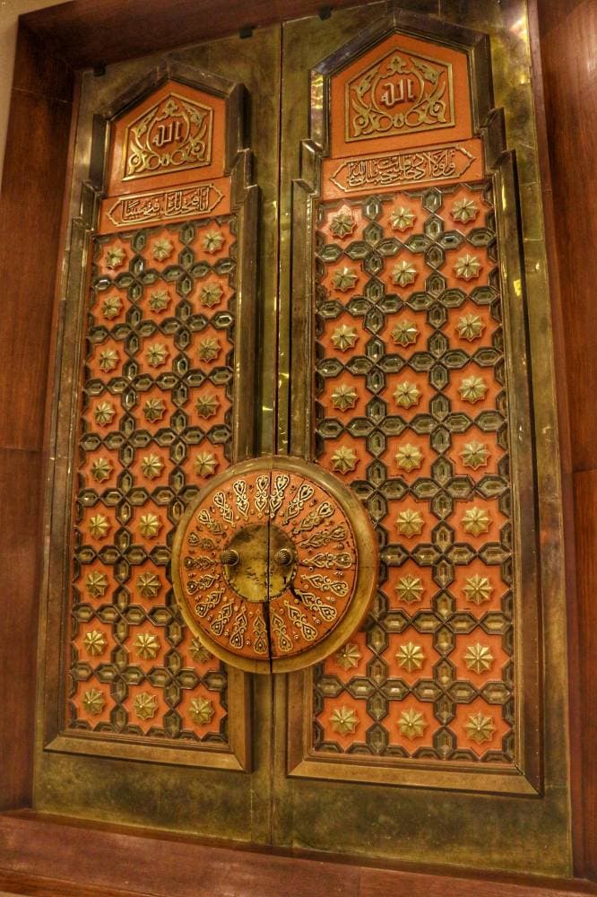 يقع المعرض على مساحة 1200 متر مربع."واس"