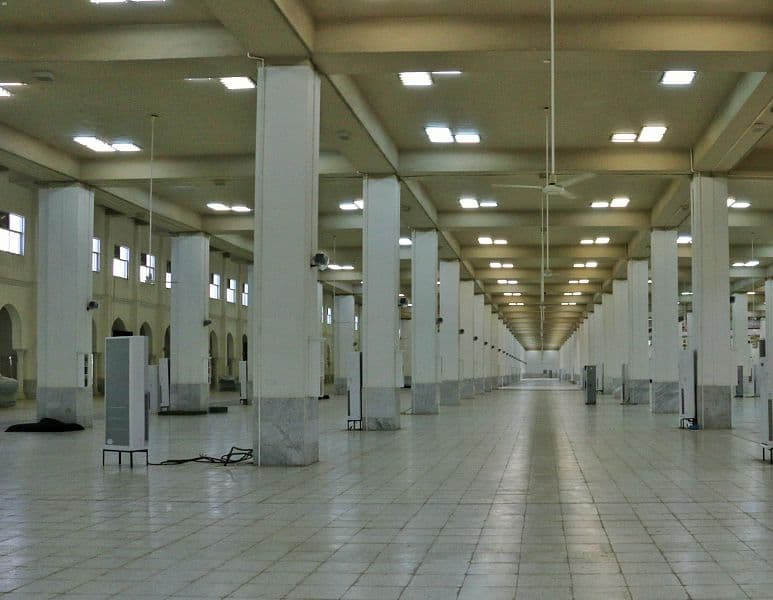 مسجد نمرة .. موضع خطبة رسول الله في حجة الوداع 