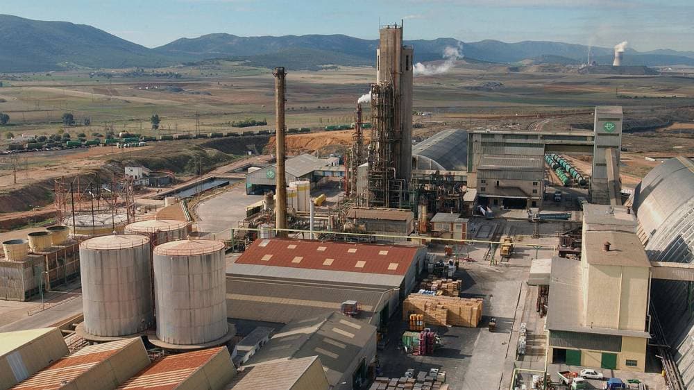 مصنع الهيدروجين "الأخضر" في بورتولانو الإسبانية الذي من المنتظر أن يعمل بالطاقة الشمسية أو طاقة الرياح.