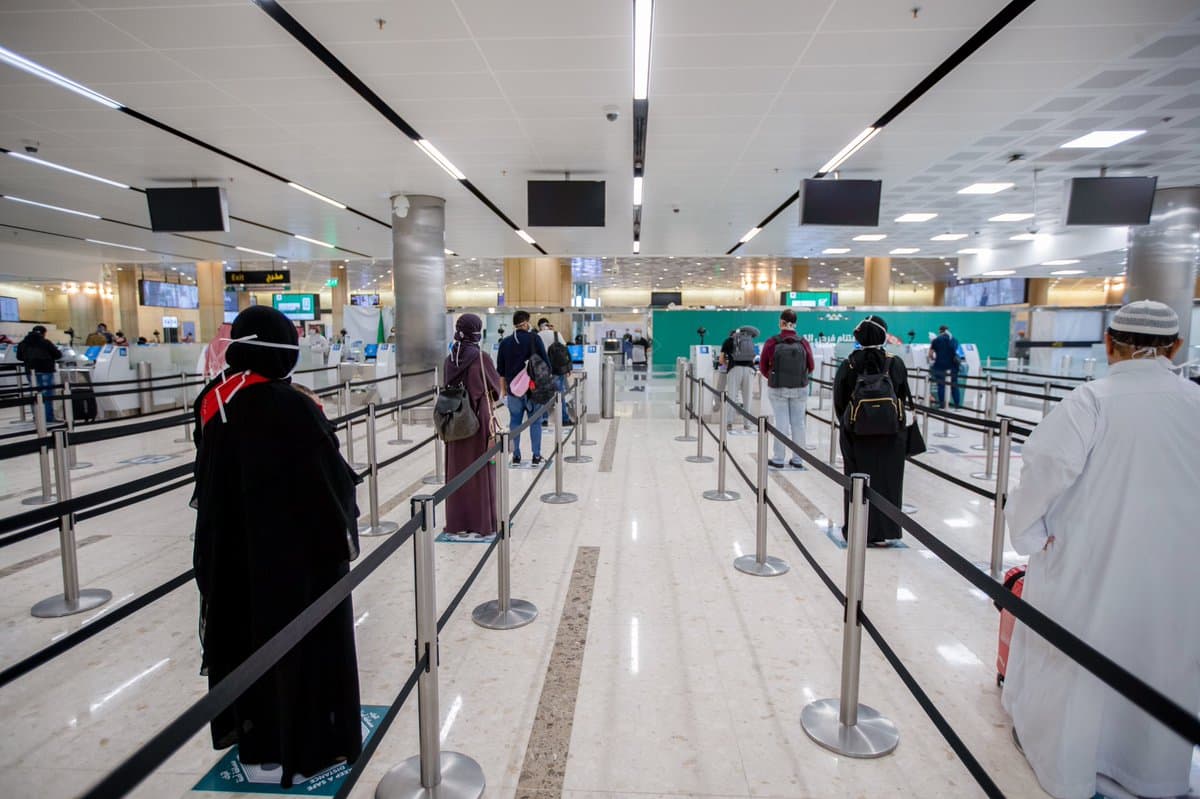 أكثر من 750 ألف مسافر عبر المطارات السعودية منذ استئناف الرحلات الداخلية 