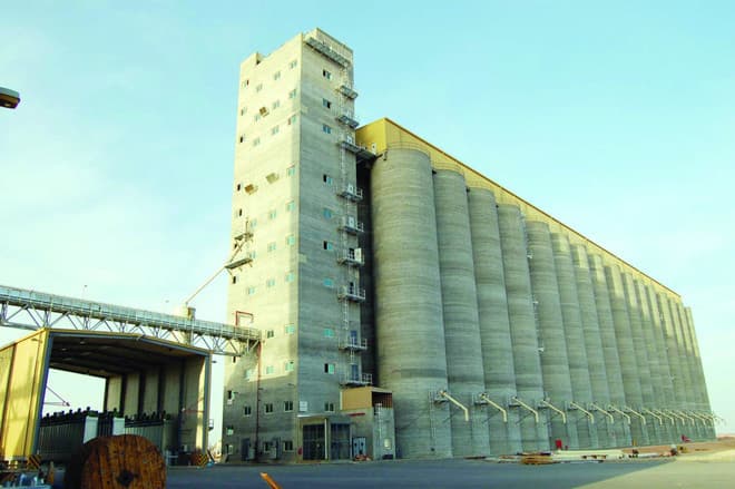 السعودية تستكمل المرحلة الأولى من خصخصة المطاحن مع بيع شركتين بقيمة 2.75 مليار ريال