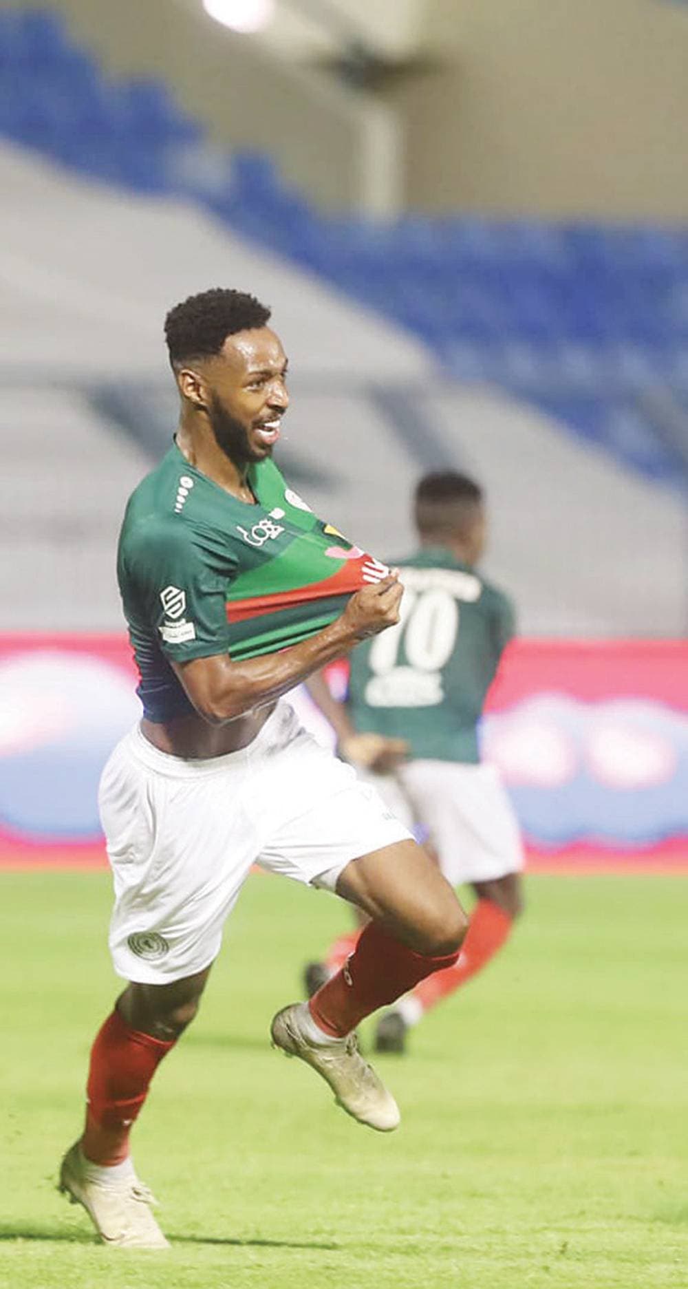 أول يوم لتوطين 4 أنشطة تجارية .. إغلاق محال وهروب عمالة