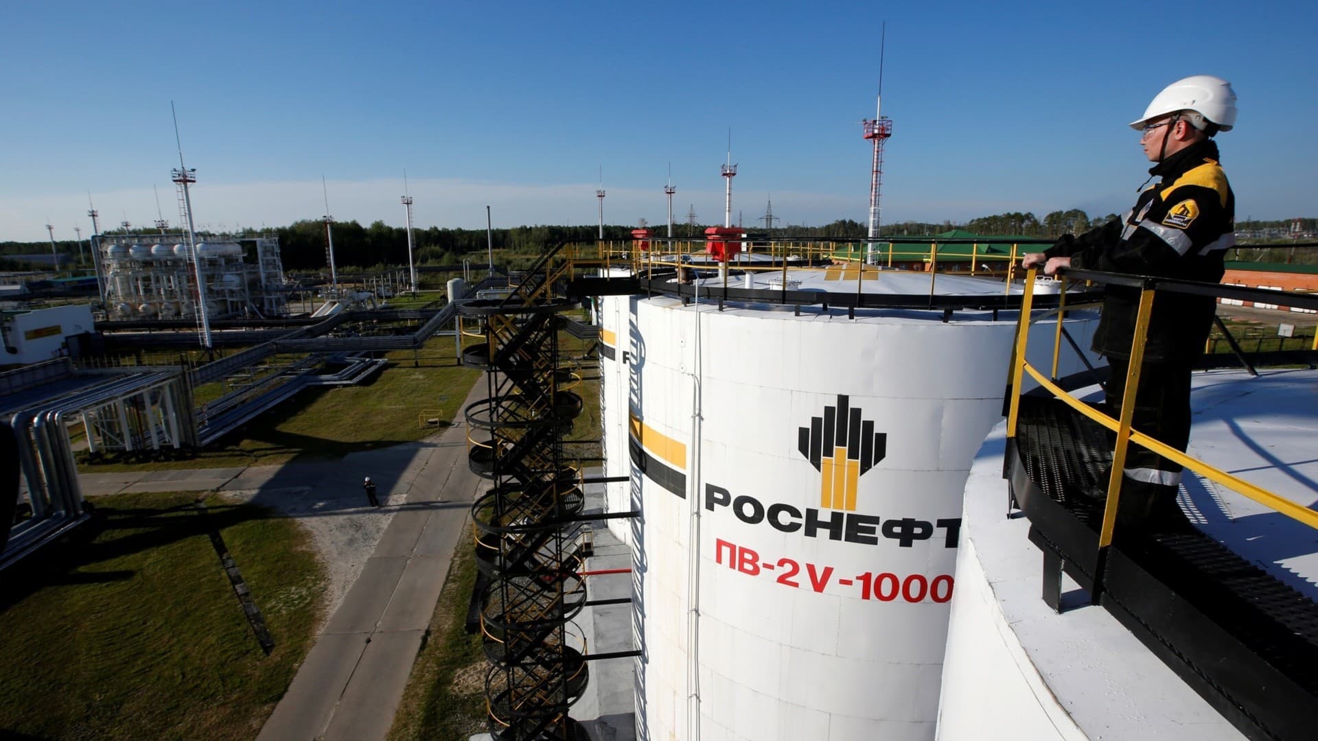 ارتفاع إنتاج النفط الروسي إلى 9.37 مليون برميل يوميا في يوليو