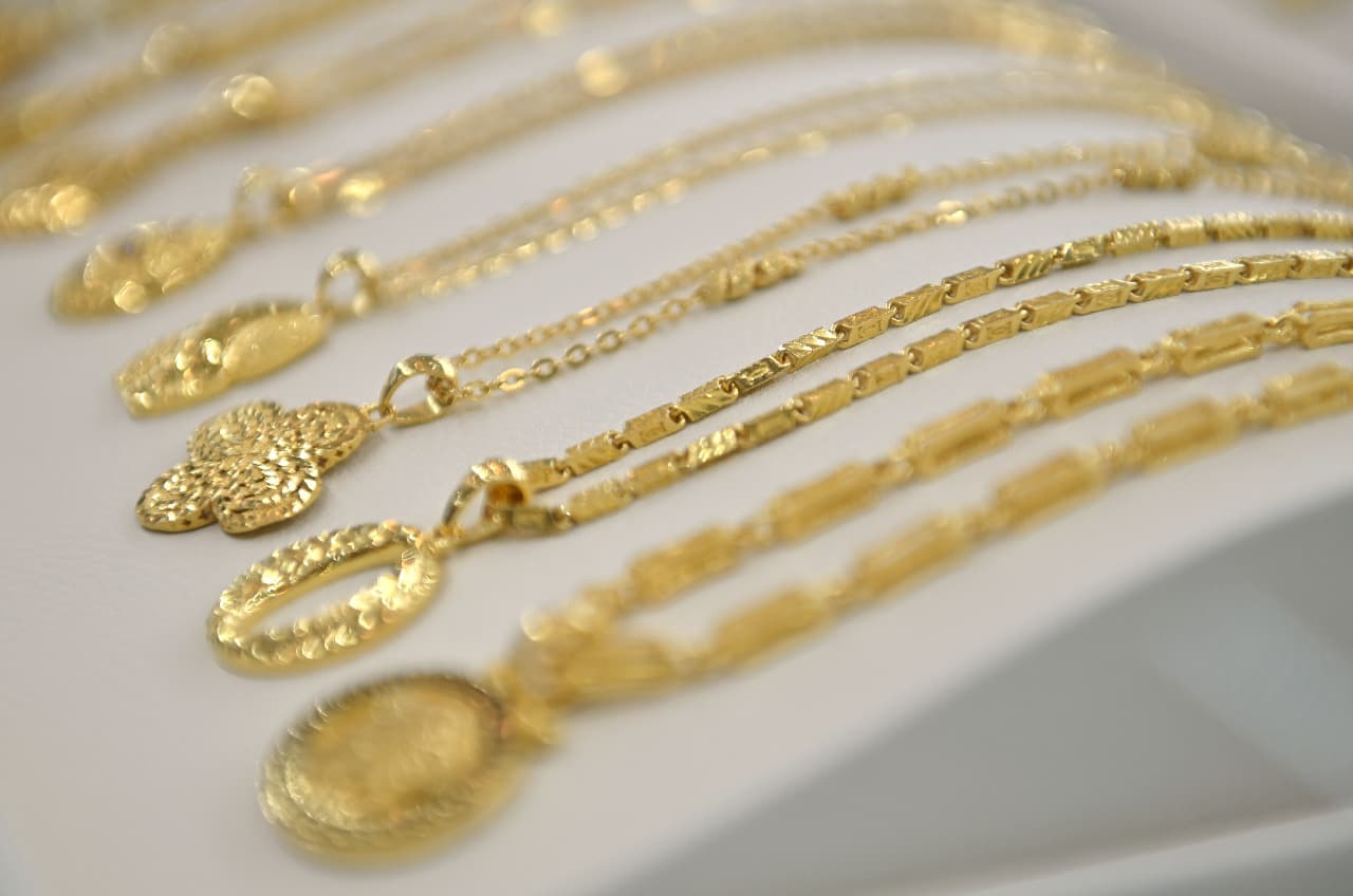 لماذا يكنز الهنود 25 ألف طن ذهب في منازلهم؟